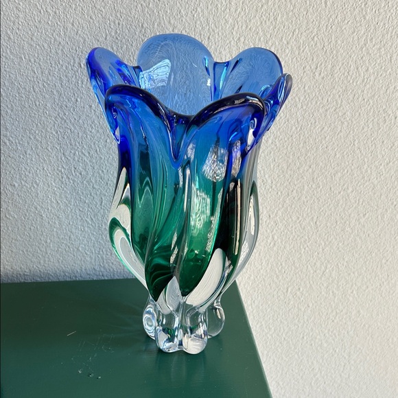 Vintage Royal Gallery Art glass Blue Tulip Vases